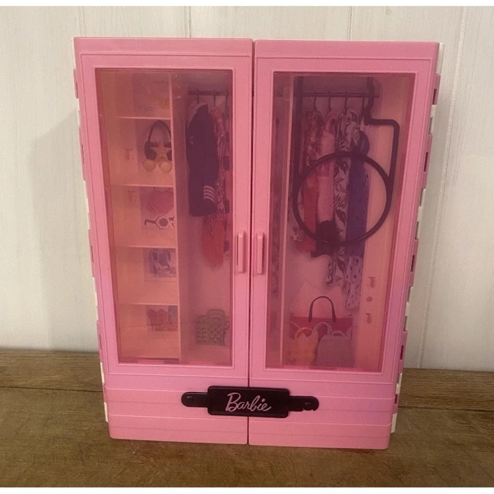 Barbie Ultimate Closet Kids Pink Portable Fashion Storage Toy